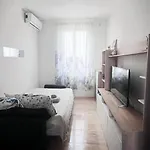 Paradis ואלאוריס